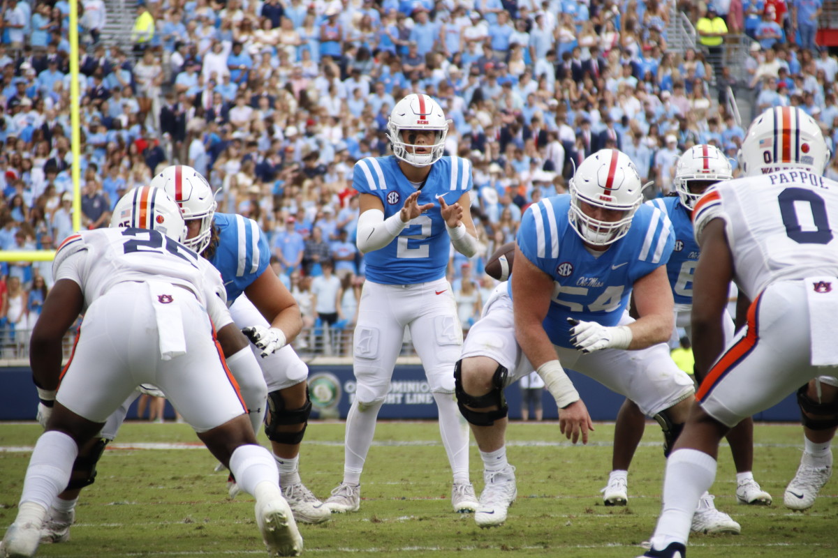 Ole Miss Rebels quarterback Jaxson Dart lined up vs. the Auburn Tigers (2022).